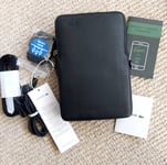 LACOSTE SMARTPHONE WALLET BAG Infini-T Integrated Inductive Charger & Rain Cover