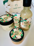 The Body Shop Warm Vanilla Gift Set Body Scrub Cream Yoghurt Shower Gel Wash New