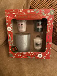 Yankee Candle Christmas Red Gift Box Set. 3 x Votives Plus 1 Glass Votive Holder