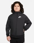 Nike Sportswear Windrunner Ledig hoftelang hettejakke til store barn (utvidet størrelse) (gutt)