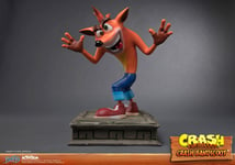 Figurine - Crash Bandicoot - First 4 Figures Crash 41 Cm