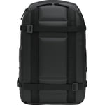 D__b__™ Ramverk Pro Backpack 32L, Black Out