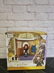 Harry Potter Wizarding World Playset Magical Charms Classroom with Hermione