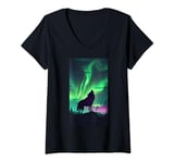 Womens Wolf North lights Aurora borealis Wildlife V-Neck T-Shirt