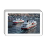 Ålesund - kortstokk - Hurtigruten møtende båter