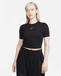 Nike Sportswear Essential Women's Slim Cropped T-Shirt