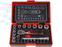 Hylsnyckelsats 1/4", 24-Delade Hylsor 4-13Mm, Bits, Adapter, Förlängning Och Spärrnyckel