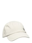 Pique Classic Cap *Villkorat Erbjudande Accessories Headwear Caps Vit Fred Perry