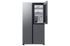 Samsung RS8000 9 Series American Fridge Freezer with Beverage Center™ in Silver