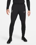 Liverpool F.C. Strike Men's Nike Dri-FIT Football Knit Pants