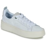 Lacoste Baskets basses CARNABY PLAT Femme