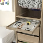 IKEA IKEA KOMPLEMENT utdragbart hyllplan med lådmatta, vitlaserad ekeffekt/ljusgrå, 50x58 cm, cm 50x58 cm