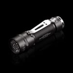 NITEYE av JETBeam - 1M Guardian 1200 Lumen Taktisk Ficklampa