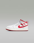 Jordan 1 Mid SE Younger Kids' Shoes