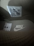 nike dunk low scrap men’s size uk7.5 eu42 us8.5  dh7450-100 light stone