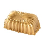 Nordic Ware Classic Fluted 6-Cup Bundt Pan, Original Cast Aluminium Bundt Tin, Bundt Cake Tin with Fluted Pattern, Cake Mould Made in The USA, Colour: Gold