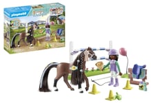 Playmobil 71355 Horses of Waterfall Jumping Arena with Zoe and Blaze, training f