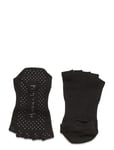Moonchild Grip Socks - Low Rise - O Black Moonchild Yoga Wear