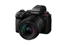 Panasonic Lumix DC-S5M2K - digitalkamera 20-60 mm F3.5-5.6 objektiv