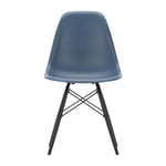 Vitra Eames Plastic Side Chair RE DSW stol 83 sea blue-black maple