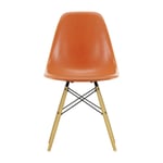 Vitra Eames Fiberglass Chairs DSW stol red orange, lönnben