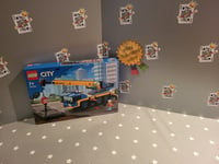LEGO CITY MOBILE CRANE 60324 NEW AND SEALED